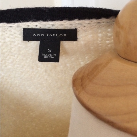 Ann Taylor tipped cardigan jacket ivory - Picture 5 of 5